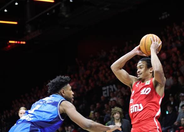 14 02 2026 Basketball Season 2025 2026 2 Bundesliga Pro A 23 Matchday Nuremberg Falcons Basketball Club NBC HAKRO Merlins Crailsheim Sportfoto Zink DaMa xdaxmax Anthony Gaines 9, Hakro Merlins Crailsheim Evan Derek Taylor 10, Nuremberg Falcons BC NBC
