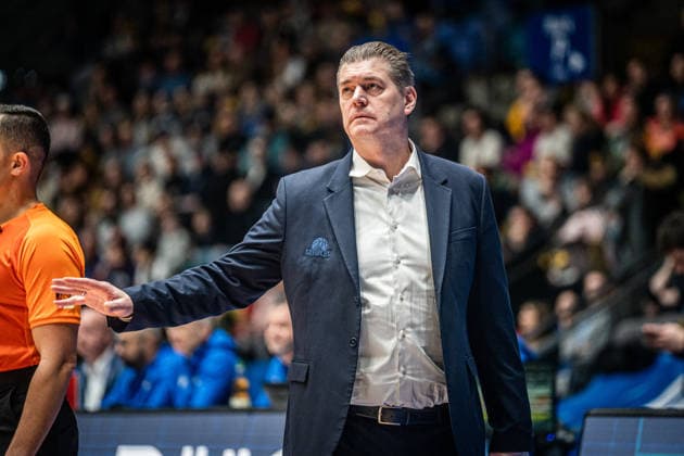 14 02 2026, xhfmx, Basketball easyCredit BBL Bundesliga, Frankfurt Skyliners Braunschweig Löwen Klaus Perwas Trainer Skyliners Frankfurt DFL DFB REGULATIONS PROHIBIT ANY USE OF PHOTOGRAPHS as IMAGE SEQUENCES and or QUASI VIDEO Frankfurt am Main