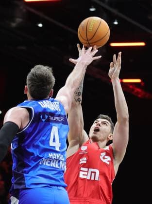 14 02 2026 Basketball Season 2025 2026 2 Bundesliga Pro A 23 Matchday Nuremberg Falcons Basketball Club NBC HAKRO Merlins Crailsheim Sportfoto Zink DaMa xdaxmax Brock Gardner 4, Hakro Merlins Crailsheim Georgios Gkiouzelis 12, Nuremberg Falcons BC NBC
