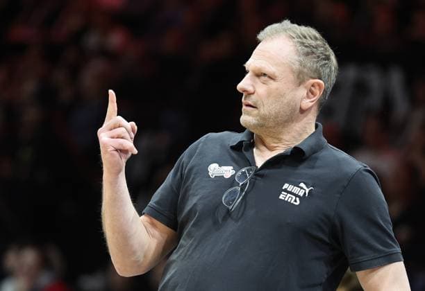 14 02 2026 Basketball Season 2025 2026 2 Bundesliga Pro A 23 Matchday Nuremberg Falcons Basketball Club NBC HAKRO Merlins Crailsheim Sportfoto Zink DaMa xdaxmax Ralph Junge Trainer Headcoach Nuremberg Falcons BC NBC indicates gestures directs gives instructions