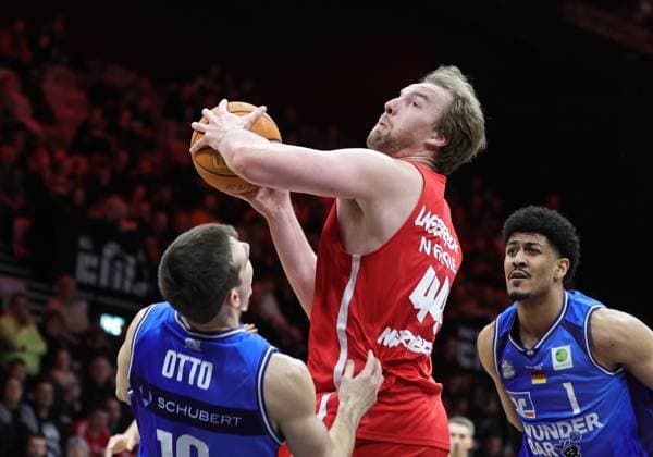 14 02 2026 Basketball Season 2025 2026 2 Bundesliga Pro A 23 Matchday Nuremberg Falcons Basketball Club NBC HAKRO Merlins Crailsheim Sportfoto Zink DaMa xdaxmax Gianni Otto 10, Hakro Merlins Crailsheim Lars Lagerpusch 44, Nuremberg Falcons BC NBC Gabriel de Oliveira 1, Hakro Merlins Crailsheim
