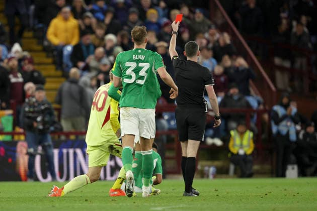 Aston Villa v Newcastle United - Emirates FA Cup Fourth Round Marco Bizot Goalkeeper of Aston Villa is shown a Red card and sent off by referee Christopher Kavanagh during the Emirates FA Cup Fourth Round match between Aston Villa and Newcastle United on February 14, 2026 in Birmingham, England. WARNING! This Photograph May Only Be Used For Newspaper And Or Magazine Editorial Purposes. May Not Be Used For Publications Involving 1 player, 1 Club Or 1 Competition Without Written Authorisation From Football DataCo Ltd. For Any Queries, Please Contact Football DataCo Ltd on +44 (0) 207 864 9121 Birmingham Villa Park England United Kingdom Copyright: xAllstarxPicturexLibraryxLtdx