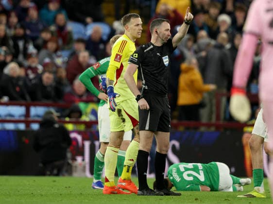 Aston Villa v Newcastle United - Emirates FA Cup Fourth Round Marco Bizot Goalkeeper of Aston Villa is sent off by referee Christopher Kavanagh during the Emirates FA Cup Fourth Round match between Aston Villa and Newcastle United on February 14, 2026 in Birmingham, England. WARNING! This Photograph May Only Be Used For Newspaper And Or Magazine Editorial Purposes. May Not Be Used For Publications Involving 1 player, 1 Club Or 1 Competition Without Written Authorisation From Football DataCo Ltd. For Any Queries, Please Contact Football DataCo Ltd on +44 (0) 207 864 9121 Birmingham Villa Park England United Kingdom Copyright: xAllstarxPicturexLibraryxLtdx