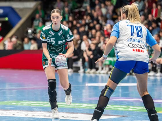 Lara Daeuble Frisch Auf Women, 95 on the ball, Frisch Auf Goeppingen vs Sport Union Neckarsulm, Handball, 1 Bundesliga, Season 2025 2026, 14 02 2026 Frisch Auf Goeppingen vs Sport Union Neckarsulm, Handball, 1 Bundesliga, Season 2025 2026, 14 02 2026 Goeppingen Copyright: xMichaelxSchmidt Eibner-Pressefotx EP_MST