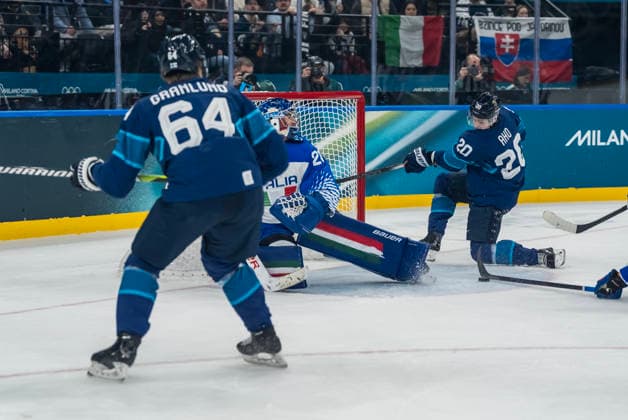 February 14, 2026, Milan, Lombardy, Italy: Forward Sebastian Aho 20 of Team Finland makes a goal against Team Italy in the Preliminary Round Group B at the Milano Santagiulia Ice hockey, Eishockey Arena in MILAN, Italy during the 2026 Milano Cortina Winter Olympics. Olympics 2026: Milano Cortina: Ice Hockey Mens: Sebastian Aho  - ZUMAa161 20260214_oly_a161_085 Copyright: xWalterxG.xArcex