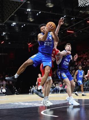 14 02 2026 Basketball Season 2025 2026 2 Bundesliga Pro A 23 Matchday Nuremberg Falcons Basketball Club NBC HAKRO Merlins Crailsheim Sportfoto Zink DaMa xdaxmax Marvin Ogunsipe 26, Hakro Merlins Crailsheim Joscha Eckert 4, Nuremberg Falcons BC NBC Brock Gardner 4, Hakro Merlins Crailsheim