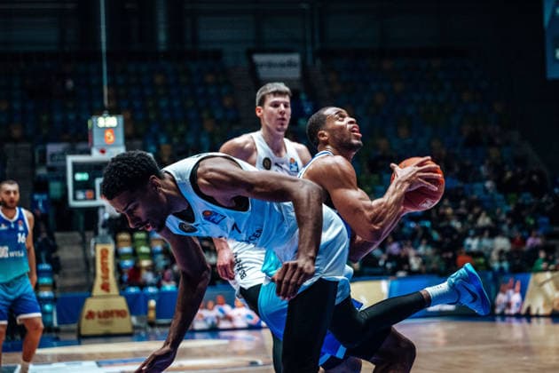Grant Sherfield Basketball Loewen Braunschweig, 25 GER, Skyliners Frankfurt vs Basketball Loewen Braunschweig, Basketball, easycredit BBL, Bundesliga, Matchday 20, Season 2025 2026 14 02 2026 Eibner Pressefoto Attila Ziga GER, Skyliners Frankfurt vs Basketball Loewen Braunschweig, Basketball, easycredit BBL, Bundesliga, Matchday 20, Season 2025 2026 14 02 2026 Frankfurt am Main Copyright: xEibner-Pressefotox EP_AZA