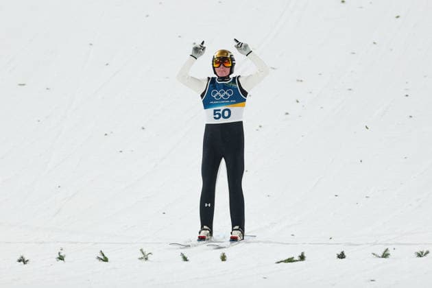 Olympische Winterspiele Milano Cortina 2026 Skispringen Großschanze Einzel Männer am 14.02.2026 an der Predazzo Ski jumping, Skispringen, Ski, nordisch Stadium in Predazzo Domen Prevc ( Slowenien ) *** Olympic Winter Games Milano Cortina 2026 Ski Jumping Large Hill Individual Men on 14 02 2026 at the Predazzo Ski Jumping Stadium in Predazzo Domen Prevc Slovenia xMSx