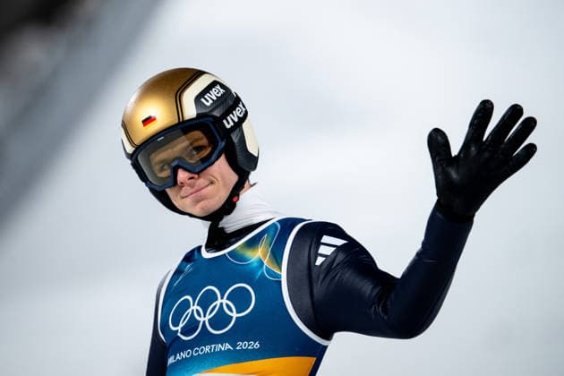 WELLINGER Andreas (Deutschland), ITA, Olympische Spiele Milano Cortina 2026, Olympia, Skispringen, Großschanze Herren Einzel, 14.02.2026 ITA, Olympische Spiele Milano Cortina 2026, Olympia, Skispringen, Großschanze Herren Einzel, 14.02.2026 Predazzo *** WELLINGER Andreas Germany , ITA, Olympic Games Milano Cortina 2026, Olympic Games, Ski Jumping, Large Hill Mens Singles, 14 02 2026 ITA, Olympic Games Milano Cortina 2026, Olympic Games, Ski Jumping, Large Hill Mens Singles, 14 02 2026 Predazzo Copyright: xEibner-Pressefoto Memmlerx EP_MMR