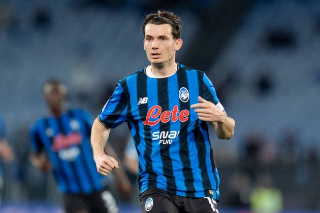 SS Lazio v Atalanta BC - Serie A Enilive Marten de Roon of Atalanta BC looks on during the serie Serie A Enilive match between SS Lazio and Atalanta BC at Olimpico on February 14, 2026 in Rome, Italy Rome Stadio Olimpico Lazio Italy Copyright: xGiuseppexMaffiax 260214_SerieA_Lazio-Atalanta_GM_01331