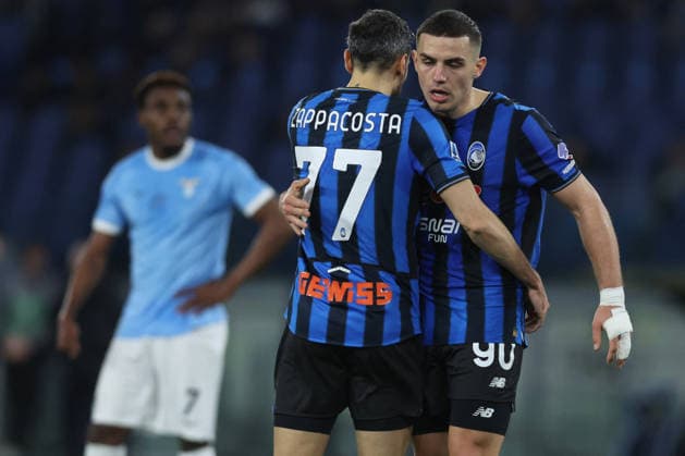 CALCIO - Serie A - SS Lazio vs Atalanta BC Rome, Italy - February 14, 2026: Davide Zappacosta of Atalanta , Nikola Krstovic of Atalanta celebrate penalty during the Serie A Enilive 2025-2026 football match between S.S. Lazio vs Atalanta Bergamasca Calcio at Olympic Stadium. Rome Italy  Copyright: xIPAxSport ABACAx