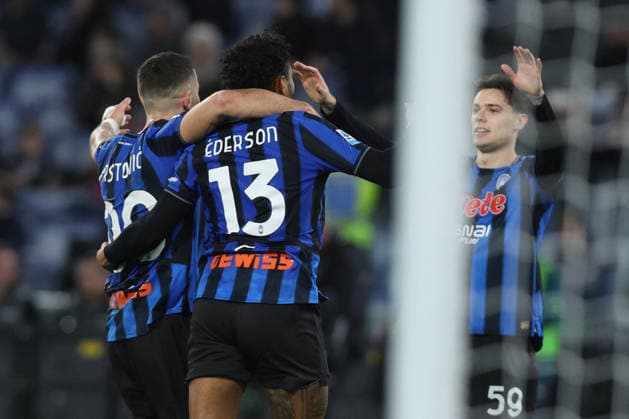 CALCIO - Serie A - SS Lazio vs Atalanta BC Rome, Italy - February 14, 2026: Ederson of Atalanta score the goal and celebrate with the teammates during the Serie A Enilive 2025-2026 football match between S.S. Lazio vs Atalanta Bergamasca Calcio at Olympic Stadium. Rome Italy  Copyright: xIPAxSport ABACAx