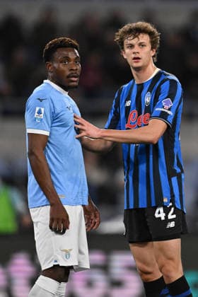 CALCIO - Serie A - SS Lazio vs Atalanta BC Fisayo Dele-Bashiru of S.S. Lazio and Giorgio Scalvini of Atalanta B.C. are in action during the 25th matchday of the Serie A championship between S.S. Lazio and Atalanta B.C. at the Stadio Olimpico on February 14, 2026 in Rome, Italy. Rome Italy  Copyright: xIPAxSport ABACAx