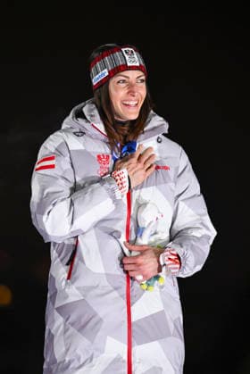 OLYMPICS - Winter Olympic Games, Olympische Spiele, Olympia, OS Milano Cortina 2026 CORTINA D AMPEZZO,ITALY,14.FEB.26 - OLYMPICS, SKELETON - Winter Olympic Games Milano Cortina 2026, women, medal ceremony. Image shows the rejoicing of Janine Flock (AUT).  GEPAxpictures xAlexanderxSolc