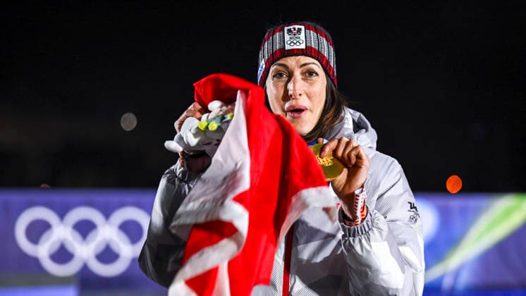 OLYMPICS - Winter Olympic Games, Olympische Spiele, Olympia, OS Milano Cortina 2026 CORTINA D AMPEZZO,ITALY,14.FEB.26 - OLYMPICS, SKELETON - Winter Olympic Games Milano Cortina 2026, women, medal ceremony. Image shows the rejoicing of Janine Flock (AUT).  GEPAxpictures xAlexanderxSolc