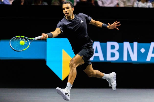 2026-02-14 ABN AMRO Open ROTTERDAM, NETHERLANDS - FEBRUARY 14: Felix Auger-Aliassime of Canada during the Semi-final at the ABN AMRO Open at Ahoy on February 14, 2026 in Rotterdam, Netherlands. Rotterdam Ahoy Netherlands Content not available for redistribution in The Netherlands directly or indirectly through any third parties. Copyright: xMarcelxvanxPlateringenx