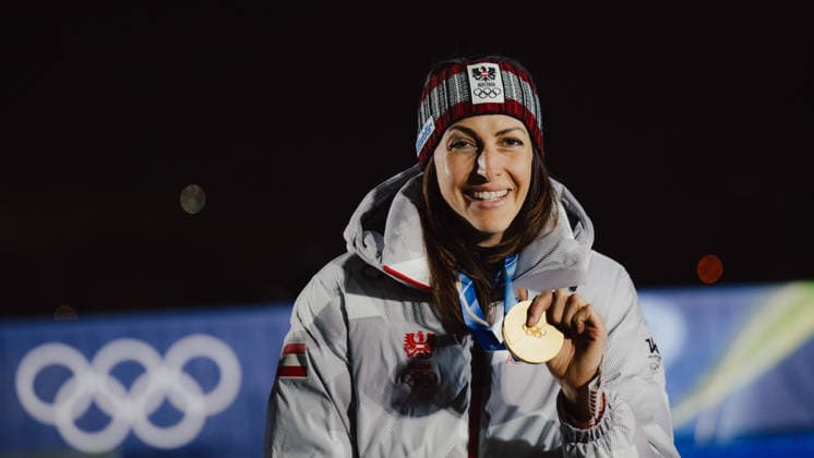 OLYMPICS - Winter Olympic Games, Olympische Spiele, Olympia, OS Milano Cortina 2026 CORTINA D AMPEZZO,ITALY,14.FEB.26 - OLYMPICS, SKELETON - Winter Olympic Games Milano Cortina 2026, women, medal ceremony. Image shows the rejoicing of Janine Flock (AUT). Keywords: medal  GEPAxpictures xAlexanderxSolc