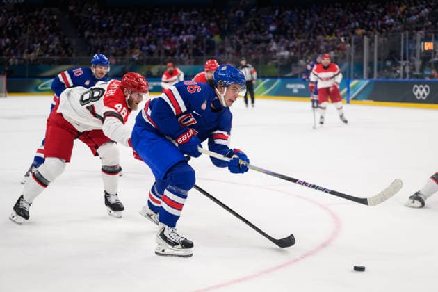 260214 Nicholas B Jensen of Denmark and Jack Hughes of USA in the men s Ice hockey, Eishockey game between USA and Denmark during day 8 of the 2026 Winter Olympics on February 14, 2026 in Milan. Photo: Emma Wallskog BILDBYRAN kod EW EW0635 ishockey ice hockey Olympic Games, Olympische Spiele, Olympia, OS olympics winter olympics os ol olympiska spel vinter-os olympiske leker milano cortina 2026 milan cortina 2026 milano cortina 2026 olympic games milano cortina 2026 winter olympic games milano cortina-os milano cortina-ol vinter-ol 8 bbeng usa denmark danmark *** 260214 Nicholas B Jensen of Denmark and Jack Hughes of USA in the men s ice hockey game between USA and Denmark during day 8 of the 2026 Winter Olympics on February 14, 2026 in Milan Photo Emma Wallskog BILDBYRAN kod EW EW0635 ishockey ice hockey olympic games olympics winter olympics os ol olympiska spel vinter os olympiske leker milano cortina 2026 milan cortina 2026 milano cortina 2026 olympic games milano cortina 2026 winter olympic games milano cortina os milano cortina ol vinter ol 8 bbeng usa denmark danmark  Copyright: EMMAxWALLSKOG BB260214EW086