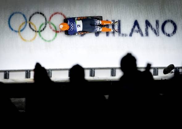 CORTINA D AMPEZZO - Skeleton star Kimberley Bos during the fourth heat of the skeleton competition at the Cortina Sliding Centre. IRIS VAN DEN BROEK ANP xVIxANPxSportx xxANPxIVx 550703573 originalFilename: 550703573.jpg