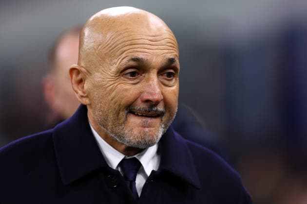 Serie A Fc Internazionale - Juventus Fc Luciano Spalletti, head coach of Juventus Fc looks on during the Serie A match beetween Fc Internazionale and Juventus Fc at Stadio Giuseppe Meazza on February 14 2026 in Milan Italy . Milano Stadio Giuseppe Meazza Italy Copyright: xMarcoxCanonierox