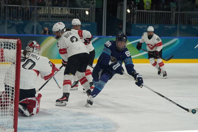 Milano Cortina, 2026 , Winter Olympic Games, Olympische Spiele, Olympia, OS Olympics, Winter-Olympische spiele 2026 , Eishockey Frauen, Finnland-Schweiz, Finland vs Switzerland, Finland vs Switzerland Women , Milano, Ice hockey, Eishockey Arena Rho Milano, Ronja Savolainen Finland, Finnland FIN Photocopyright Gladys Chai von der Laage *** Milano Cortina, 2026 , Winter Olympic Games, Olympics, Winter Olympics 2026 , Ice Hockey Women, Finland Switzerland, Finland vs Switzerland, Finland vs Switzerland Women , Milano, Ice Hockey Arena Rho Milano, Ronja Savolainen Finland, Finland FIN Photocopyright Gladys Chai von der Laage