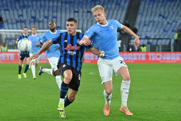 Nikola Krstovic of Atalanta,Oliver Provstgaard os SS Lazio during the serie A Enilive match between SS Lazio v Atalanta BC at olimpico stadium in Rome, February 14th, 2026 Mattia Vian  Copyright: xMattiaxVian IPAxSportx xipa-agency.netx xx IPA_71524420 IPA_Agency_IPA71524420