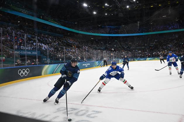 GIOCHI OLIMPICI - Olimpiadi Invernali Milano-Cortina 2026 - Ice hockey, Eishockey Kaapo Kakko (FIN),Luca Zanatta (ITA) during the Winter Olympic Games, Olympische Spiele, Olympia, OS Milano Cortina 2026, at the Milano Santagiulia IHO Arena, on February 14, 2026 in Milano, Italy Cortina D Ampezzo Italy  Copyright: xIPAxSport ABACAx