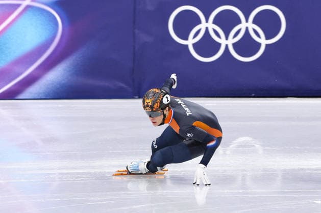 Winter Olympics - Short Track Speed skating, Eisschnelllauf Men 1500M van T WOUT Jens of Netherlands competes during the final of the short track speed skating men s 1500m during the Milano Cortina 2026 Winter Olympic Games, Olympische Spiele, Olympia, OS at Milano Ice Skating Arena in Milan, Italy on February 14, 2026. Photo by Alexis Jumeau ABACAPRESS.COM Milan Italy  Copyright: xJumeauxAlexis ABACAx