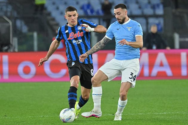 CALCIO - Serie A - SS Lazio vs Atalanta BC Nikola Krstovic of Atalanta,Mario Gila of SS Lazio during the serie A Enilive match between SS Lazio v Atalanta BC at olimpico stadium in Rome, February 14th, 2026 Mattia Vian Rome Italy  Copyright: xIPAxSport ABACAx