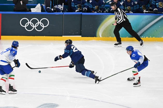 Ice hockey, Eishockey - Milano Cortina 2026 Winter Olympics: Day 8 Sebastian Aho (FIN) and Marco Zanetti (ITA) compete during the Winter Olympic Games, Olympische Spiele, Olympia, OS in Milano, Italy, on February 14, 2026, at the Milano Santagiulia IHO Arena Milano Lombardia Italy  Copyright: xFedericoxManonix originalFilename:manoni-olympics260214_npLEh.jpg