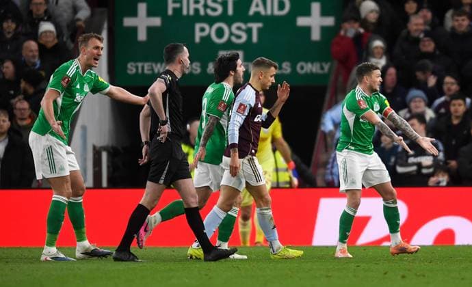 Dan Burn and Kieran Trippier of Newcastle United appeal to Referee Chris Kavanagh after he awarded a free kick and not a penalty for a hand ball by Lucas Digne of Aston Villa Aston Villa v Newcastle United, Emirates FA Cup, Fourth Round, Football, Villa Park, Birmingham, UK - 14 Feb 2026Birmingham Villa Park United Kingdom EDITORIAL USE ONLY No use with unauthorised audio, video, data, fixture lists, club league logos or live services. Online in-match use limited to 120 images, no video emulation. No use in betting, games or single club league player publications. Copyright: xAlanxWalter Shutterstockx 16608496cq