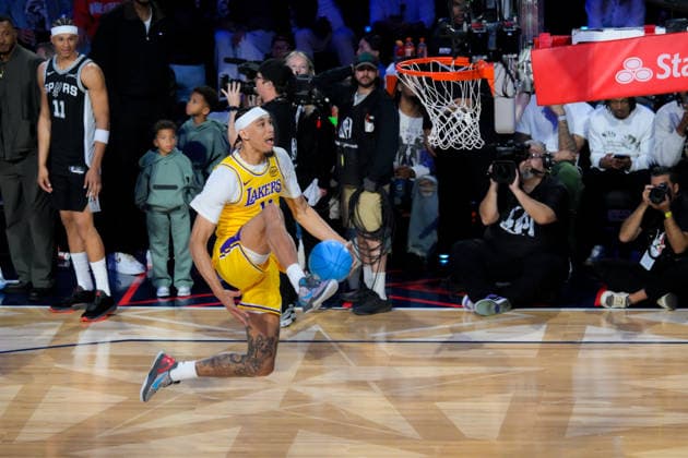 NBA, Basketball Herren, USA All Star 2026: Slum Dunk Contest LOS ANGELES, CA - FEB 14: Jaxson Hayes of LA Lakers competes for the Slum Dunk Contest during NBA All Star 2026 Saturday at Intuit Dome, Inglewood, Los Angeles, California, United States on February 14, 2026. Tayfun Coskun Anadolu California United States. Editorial use only. Please get in touch for any other usage.  Copyright: x2026xAnadoluxTayfunxCoskunx