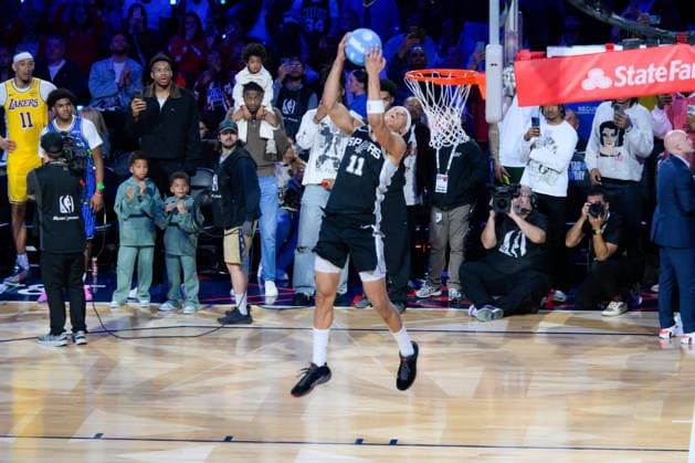 NBA, Basketball Herren, USA All Star 2026: Slum Dunk Contest LOS ANGELES, CA - FEB 14: Carter Bryant of San Antonio Spurs competes for the Slum Dunk Contest during NBA All Star 2026 Saturday at Intuit Dome, Inglewood, Los Angeles, California, United States on February 14, 2026. Tayfun Coskun Anadolu California United States. Editorial use only. Please get in touch for any other usage.  Copyright: x2026xAnadoluxTayfunxCoskunx