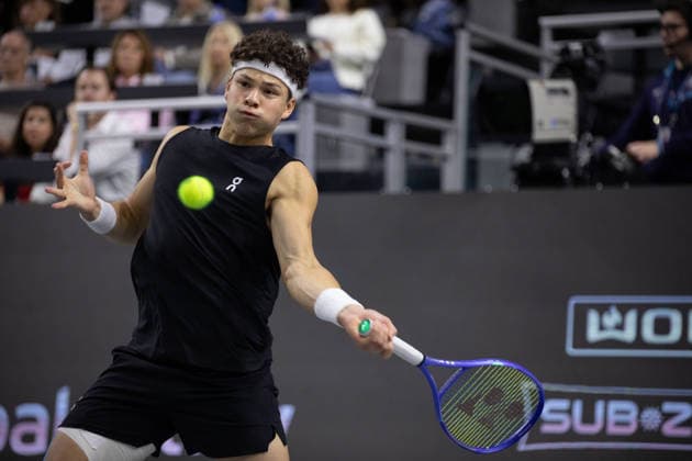 February 14, 2026, Frisco, Texas, USA: BEN SHELTON (USA) uses a forehand during a menâ€⠢s singles semifinal match at the 2026 Nexo Dallas Open at The Ford Center at The Star in Frisco, Texas. Ben Shelton advances to the championship match after defeating Denis Shapovalov, 4:6, 6:4, 7:6. Tennis 2026: Dallas Open: Ben Shelton 4:6, 6:4, 7:6 Denis Shapovalov - ZUMAh193 20260214_zsp_h193_105 Copyright: xDanielxMcGregor-Huyerx