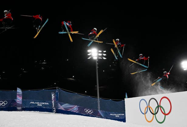 260214 -- LIVIGNO, Feb. 14, 2026 -- This multi-exposure photo shows Yang Ruyi of China competing during the free skiing women s freeski big air qualification at the Milan-Cortina 2026 Olympic Winter games, Winterspiele,Spiele, Summer games in Livigno, Italy, Feb. 14, 2026. MICO2026ITALY-LIVIGNO-OLYMPIC WINTER GAMES-FREESTYLE SKIING-WOMEN S FREESKI BIG AIR-QUALIFICATION XiaxYifang  (MICO2026)ITALY-LIVIGNO-OLYMPIC WINTER GAMES-FREESTYLE SKIING-WOMEN S FREESKI BIG AIR-QUALIFICATION IMAGO XiaxYifang  imago images 0847598436
