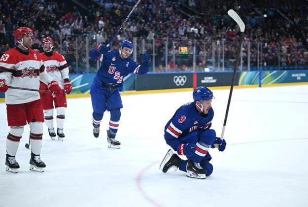 (260215) -- MILAN, Feb. 15, 2026 -- Jack Eichel (1st R) of the United States celebrates during the Ice hockey, Eishockey men s preliminary round group C match between the United States and Denmark of the Milan-Cortina 2026 Olympic Winter games, Winterspiele,Spiele, Summer games in Milan, Italy, Feb. 14, 2026. ) (MICO2026)ITALY-MILAN-OLYMPIC WINTER GAMES-ICE HOCKEY-MEN-PRELIMINARY-USA VS DEN ZhangxHaofu 