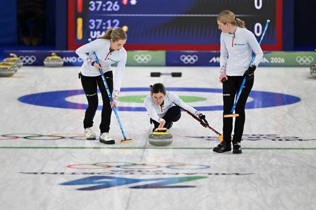 (260215) -- CORTINA D AMPEZZO, Feb. 15, 2026 -- Tabitha Peterson (C) of the United States competes during the curling women round robin session 5 match between Japan and the United States at the 2026 Milan-Cortina Winter Olympics in Cortina, Italy, Feb. 14, 2026. ) (MICO2026)ITALY-CORTINA D AMPEZZO-OLYMPIC Winter games, Winterspiele,Spiele, Summer games CURLING-WOMEN-ROUND ROBIN LianxYi 