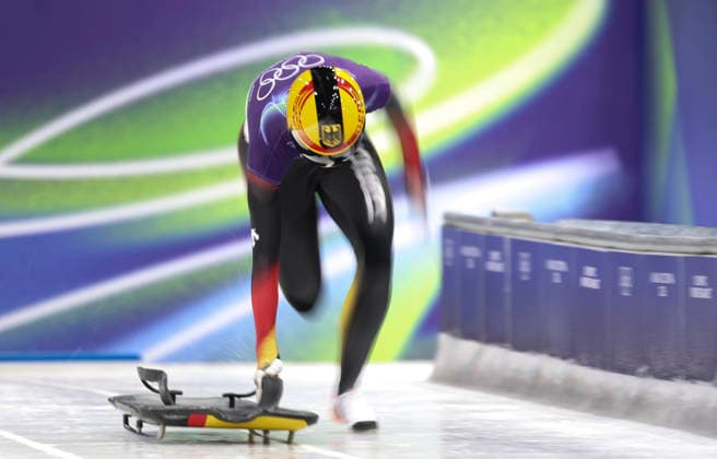 (260215) -- CORTINA D AMPEZZO, Feb. 15, 2026 -- Susanne Kreher of Germany competes during the skeleton women s heat at the Milan-Cortina 2026 Olympic Winter games, Winterspiele,Spiele, Summer games in Cortina, Italy, Feb. 14, 2026. ) (MICO2026)ITALY-CORTINA D AMPEZZO-OLYMPIC WINTER GAMES-SKELETON-WOMEN DingxXu 