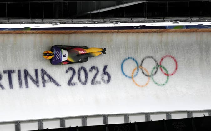 (260215) -- CORTINA D AMPEZZO, Feb. 15, 2026 -- Jacqueline Pfeifer of Germany competes during the skeleton women s heat at the Milan-Cortina 2026 Olympic Winter games, Winterspiele,Spiele, Summer games in Cortina, Italy, Feb. 14, 2026. ) (MICO2026)ITALY-CORTINA D AMPEZZO-OLYMPIC WINTER GAMES-SKELETON-WOMEN LixGang 