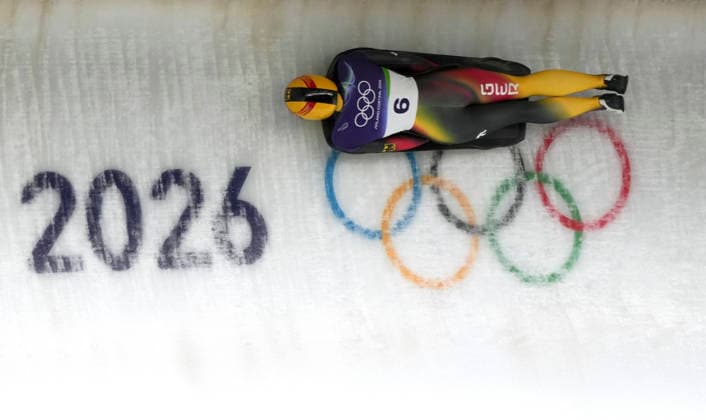 (260215) -- CORTINA D AMPEZZO, Feb. 15, 2026 -- Jacqueline Pfeifer of Germany competes during the skeleton women s heat at the Milan-Cortina 2026 Olympic Winter games, Winterspiele,Spiele, Summer games in Cortina, Italy, Feb. 14, 2026. ) (MICO2026)ITALY-CORTINA D AMPEZZO-OLYMPIC WINTER GAMES-SKELETON-WOMEN LixGang 