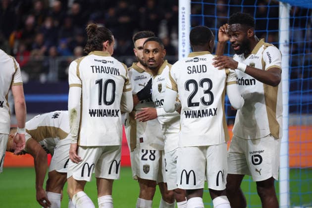 Paris FC vs Lens (J22 Ligue 1 McDonald s) 15 fÃ vrier 2026 Paris FC vs Lens J22 Ligue 1 McDonald s 15 fo vrier 2026 Paris FC vs Lens J22 Ligue 1 McDonald s 15 feÃavrier 2026 au stade Jean Bouin o Paris. Paris FC vs Lens Matchday 22 of Ligue 1 McDonald s February 15, 2026, at Jean Bouin Stadium in Paris.  Copyright: xFabricexChasseryx  Copyright: xIMAGO FabricexChasseryx