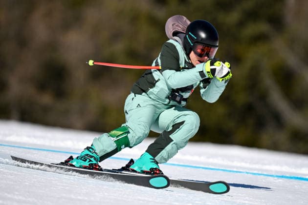 OLYMPICS - Winter Olympic Games, Olympische Spiele, Olympia, OS Milano Cortina 2026 CORTINA D AMPEZZO,ITALY,15.FEB.26 - OLYMPICS, ALPINE SKIING - Winter Olympic Games Milano Cortina 2026, giant slalom, women.. Image shows camera racer Nicole Schmidhofer (ORF).  GEPAxpictures xAlexanderxSolc