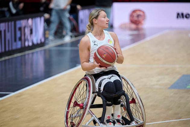 Nuremberg Falcons vs Allianz Rollers Ulm, Wheelchair Basketball, 2 Wheelchair Basketball Bundesliga, Division A, RBBL2 Div A 25 26, Nuremberg, KIA Metropol Arena, 13 Svenja Mayer Nuremberg Falcons RBBL2, Nuremberg Falcons vs Allianz Rollers Ulm Nuremberg KIA Metropol Arena Bavaria Germany Copyright: xAmerican-Football.Network,x30nullvierxPhotographie,xGerhardxLehnerx
