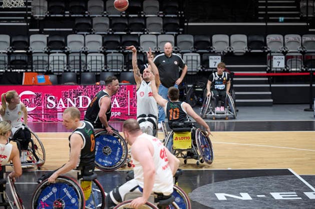 Nuremberg Falcons vs Allianz Rollers Ulm, Wheelchair Basketball, 2 Wheelchair Basketball Bundesliga, Division A, RBBL2 Div A 25 26, Nuremberg, KIA Metropol Arena, 15 Andre Hopp Nuremberg Falcons RBBL2, Nuremberg Falcons vs Allianz Rollers Ulm Nuremberg KIA Metropol Arena Bayern Germany Copyright: xAmerican-Football.Network,x30nullvierxPhotographie,xGerhardxLehnerx