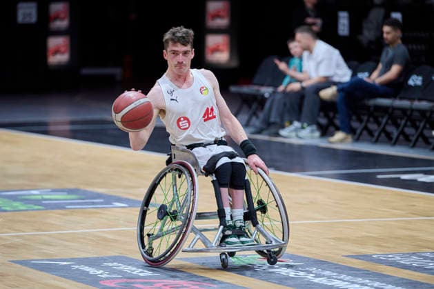 Nuremberg Falcons vs Allianz Rollers Ulm, Wheelchair Basketball, 2 Wheelchair Basketball Bundesliga, Division A, RBBL2 Div A 25 26, Nuremberg, KIA Metropol Arena, 11 Kim Robins Nuremberg Falcons RBBL2, Nuremberg Falcons vs Allianz Rollers Ulm Nuremberg KIA Metropol Arena Bayern Germany Copyright: xAmerican-Football.Network,x30nullvierxPhotographie,xGerhardxLehnerx