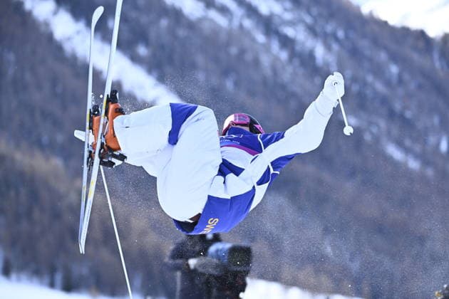 LIVIGNO, ITALIEN 20260215 Sveriges Walter Wallberg under söndagens 16-delsfinal i parallellpuckel vid OS i Livigno, Italien. *** Bilden ingar i SPORTPAKET. För övriga BETALBILD *** LIVIGNO ITALIEN x10080x *** LIVIGNO, ITALY 20260215 Swedens Walter Wallberg during Sundays 16th parallel hump final at the Olympics in Livigno, Italy Picture in SPORTPAKET For others PAYPICTURE LIVIGNO ITALY x10080x  Copyright: xFredrikxSandberg TTx OS 2026 PARALLELLPUCKEL