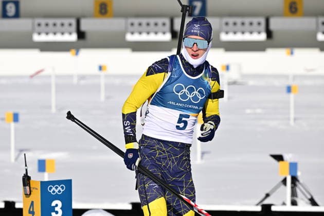 ANTERSELVA, ITALY 20260215 Sebastian Samuelsson during the shooting before the men s 12.5 km pursuit start in biathlon in Anterselva during the Winter Olympics in Milan Cortina, Italy. *** The image is included in the SPORTS PACKAGE. For others PAID IMAGE ** ANTERSELVA ITALY x10030x *** ANTERSELVA, ITALY 20260215 Sebastian Samuelsson during the shooting before the men s 12 5 km pursuit start in biathlon in Anterselva during the Winter Olympics in Milan Cortina, Italy The image is included in the SPORTS PACKAGE For others PAID IMAGE ANTERSELVA ITALY x10030x  Copyright: xJonasxEkströmer TTx 2026 OLYMPICS BIENBALL SHOOT MEN S PURSUE START