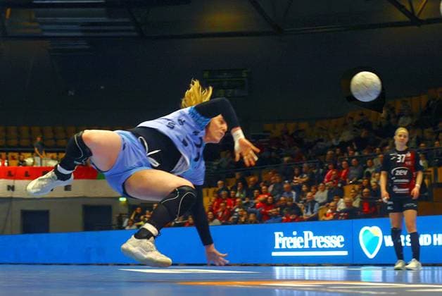 Nele Wenzel Flames Handball Women 1 Bundesliga 2025 26 BSV Sachsen Zwickau HSG Bensheim Auerbach Flames 22 37 on 14 2 2026 in the Sparkassen Arena Zwickau BSV Sachsen Zwickau HSG Bensheim Auerbach