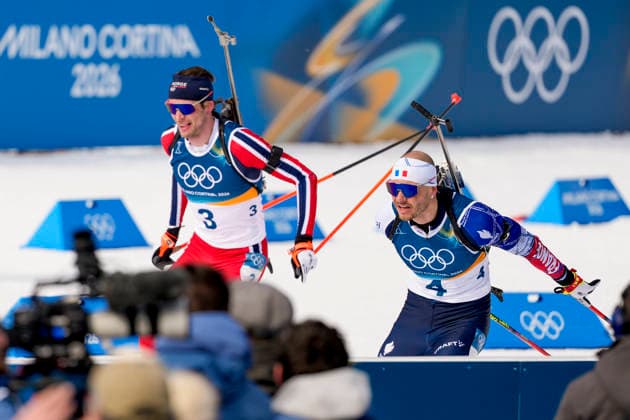 Winter Olympics in Milan Cortina 2026 Anterselva, Italy 20260215. Sturla Holm Laegreid from Norway and Emilien Jacquelin from France during the 12.5 km pursuit start in biathlon at the Winter Olympics in Milano Cortina 2026. Photo: Heiko Junge NTB Anterselva Italy EDITORIAL USE ONLY. RESTRICTED USE FOR BETTING COMPANIES Ref:_SPO5T8c7MDmJQI.jpg *** Winter Olympics in Milan Cortina 2026 Anterselva, Italy 20260215 Sturla Holm Laegreid from Norway and Emilien Jacquelin from France during the 12 5 km pursuit start in biathlon at the Winter Olympics in Milano Cortina 2026 Photo Heiko Junge NTB Anterselva Italy EDITORIAL USE ONLY RESTRICTED USE FOR BETTING COMPANIES  Copyright: xHeikoxJungex xNTBx