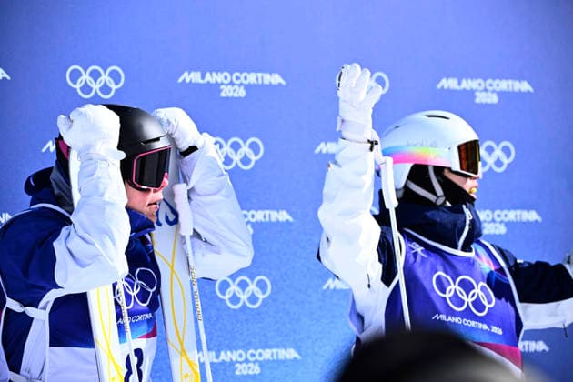 LIVIGNO, ITALY 20260215 Sweden s Walter Wallberg was defeated by Japan s Takuya Shimakawa during Sunday s quarterfinal in parallel moguls at the Olympics in Livigno, Italy. *** The image is included in the SPORTS PACKAGE. For others PAYMENT IMAGE *** LIVIGNO ITALY x10080x *** LIVIGNO, ITALY 20260215 Sweden s Walter Wallberg was defeated by Japan s Takuya Shimakawa during Sunday s quarterfinal in parallel moguls at the Olympics in Livigno, Italy The image is included in the SPORTS PACKAGE For others PAYMENT IMAGE LIVIGNO ITALY x10080x  Copyright: xFredrikxSandberg TTx OS 2026 PARALLELLPUCKEL